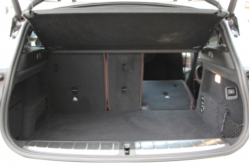 BMW X2 Xdrive20i MｽﾎﾟｰﾂX ﾃﾞﾋﾞｭｰ&ｾﾚｸﾄP ﾊｲﾗｲﾝ 4WD ﾊﾟﾉﾗﾏｻﾝﾙｰﾌ ｺﾝﾌｫｰﾄP 追従ACC HUD ﾋｰﾀｰ茶革 電動ｼｰﾄ 20AW ﾀｯﾁ画面HDDﾅﾋﾞBｶﾒﾗ Pｱｼｽﾄ ﾌﾙｾｸﾞTV CD&DVD再生可能 Bluetooth接続 Mﾘﾔｽﾎﾟｲﾗｰ 電動ﾄﾗﾝｸ LEDﾍｯﾄﾞﾗｲﾄ ｽﾏｰﾄｷｰ 8速AT 2年保証