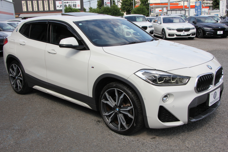 BMW X2 Xdrive20i MｽﾎﾟｰﾂX ﾃﾞﾋﾞｭｰ&ｾﾚｸﾄP ﾊｲﾗｲﾝ 4WD ﾊﾟﾉﾗﾏｻﾝﾙｰﾌ ｺﾝﾌｫｰﾄP 追従ACC HUD ﾋｰﾀｰ茶革 電動ｼｰﾄ 20AW ﾀｯﾁ画面HDDﾅﾋﾞBｶﾒﾗ Pｱｼｽﾄ ﾌﾙｾｸﾞTV CD&DVD再生可能 Bluetooth接続 Mﾘﾔｽﾎﾟｲﾗｰ 電動ﾄﾗﾝｸ LEDﾍｯﾄﾞﾗｲﾄ ｽﾏｰﾄｷｰ 8速AT 2年保証