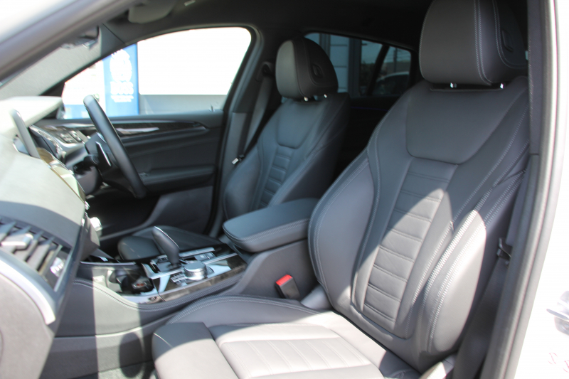 BMW X4 Xdrive30i Mｽﾎﾟｰﾂ 全席ﾋｰﾀｰ黒革 HUD 追従ACC ｽﾃｱﾘﾝｸﾞｻﾎﾟｰﾄ 液晶ﾒｰﾀｰ Mspﾌﾞﾚｰｷ LEDﾍｯﾄﾞﾗｲﾄ&ﾌｫｸﾞｵｰﾄﾊｲﾋﾞｰﾑ ﾀｯﾁ画面対応HDDﾅﾋﾞTV 360度ﾊﾟﾉﾗﾏｶﾒﾗ 電動ﾄﾗﾝｸ ｽﾏｰﾄｷｰ ｱﾝﾋﾞｴﾝﾄﾗｲﾄ Pｱｼｽﾄﾌﾟﾗｽ 2年保証