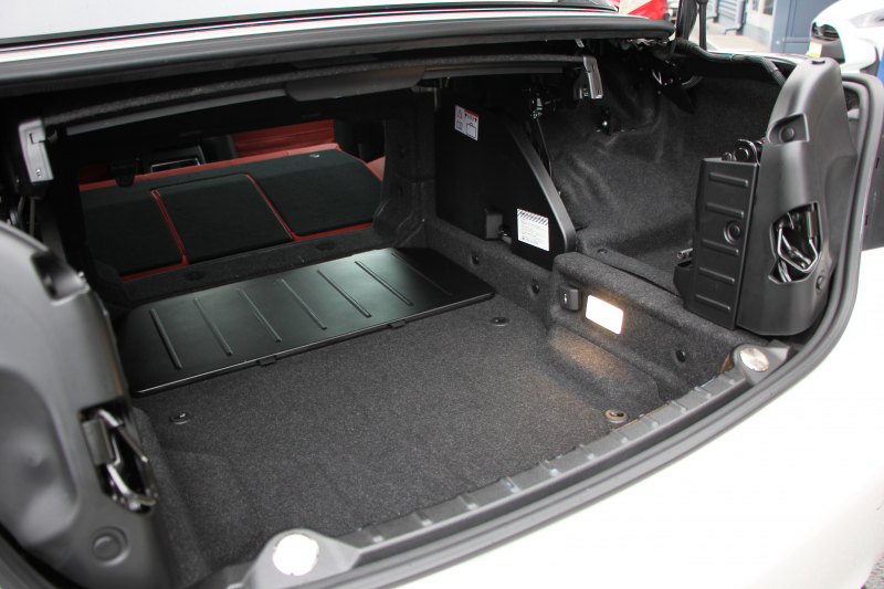 BMW 4シリーズ 440i ｶﾌﾞﾘｵﾚ Mｽﾎﾟｰﾂ 電動ｵｰﾌﾟﾝ B58B30A新ｴﾝｼﾞﾝ 326馬力直6ﾀｰﾎﾞﾋｰﾀｰ赤革 LEDﾍｯﾄﾞﾗｲﾄ 追従ACC HUD ﾚｰﾝﾁｪﾝｼﾞ警告 衝突軽減ﾌﾞﾚｰｷ 車線逸脱警告 歩行者警告 HDDﾅﾋﾞTV 19AW 専用ｴｱﾛ 2年保証