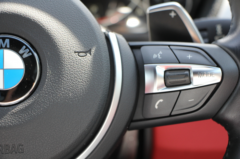 BMW 4シリーズ 440i ｶﾌﾞﾘｵﾚ Mｽﾎﾟｰﾂ 電動ｵｰﾌﾟﾝ B58B30A新ｴﾝｼﾞﾝ 326馬力直6ﾀｰﾎﾞﾋｰﾀｰ赤革 LEDﾍｯﾄﾞﾗｲﾄ 追従ACC HUD ﾚｰﾝﾁｪﾝｼﾞ警告 衝突軽減ﾌﾞﾚｰｷ 車線逸脱警告 歩行者警告 HDDﾅﾋﾞTV 19AW 専用ｴｱﾛ 2年保証