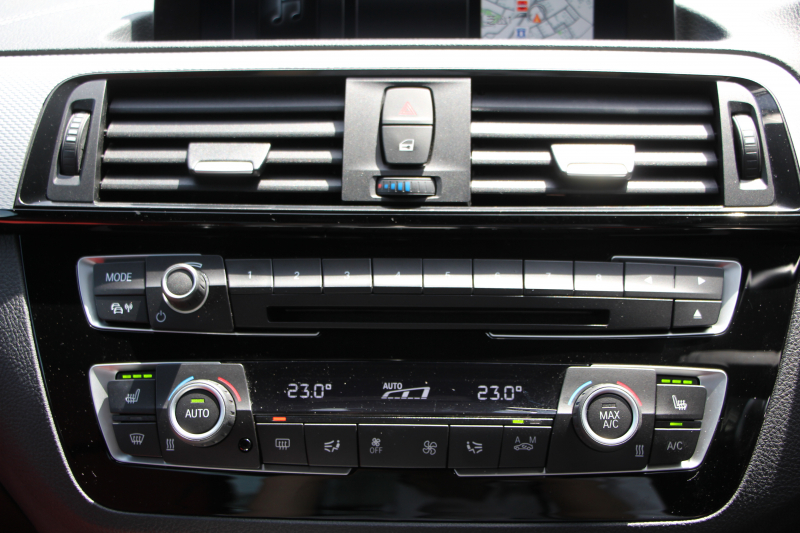 BMW 2シリーズ M240i ｸｰﾍﾟ後期 ﾌｪｲｽﾘﾌﾄ後 B58新ｴﾝｼﾞﾝ 直6ﾀｰﾎﾞ340馬力 ｺｰﾗﾙﾚｯﾄﾞﾚｻﾞｰ Mﾊﾟﾌｫｰﾏﾝｽｴｱﾛ&19AW H&Rｻｽ ｱﾀﾞﾌﾟﾃｨﾌﾞMｻｽ LEDﾍｯﾄﾞﾗｲﾄ&ﾃｰﾙ 追従ACC ﾀｯﾁ画面HDDﾅﾋﾞPｱｼｽﾄ ﾊﾟﾄﾞﾙｼﾌﾄ 2年保証