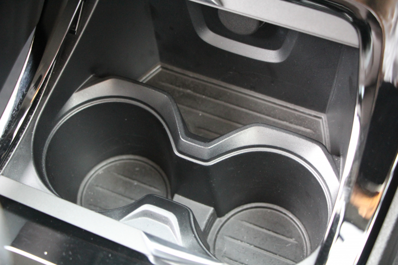 BMW X1 Xdrive18d Xﾗｲﾝ ﾊｲﾗｲﾝ&ｺﾝﾌｫｰﾄP LCI後期 希少色ﾕｰｶﾘﾍﾞｰｼﾞｭ ﾌｪｲｽﾘﾌﾄ後 ﾋｰﾀｰ茶革 追従ACC 電動ｼｰﾄ ﾌﾙｾｸﾞTV LEDﾍｯﾄﾞﾗｲﾄ 電動ﾄﾗﾝｸ ﾀｯﾁ画面ﾅﾋﾞ衝突軽減ﾌﾞﾚｰｷ 車線逸脱警告 歩行者警告 18AW ｳｯﾄﾞﾊﾟﾈﾙ 2年保証