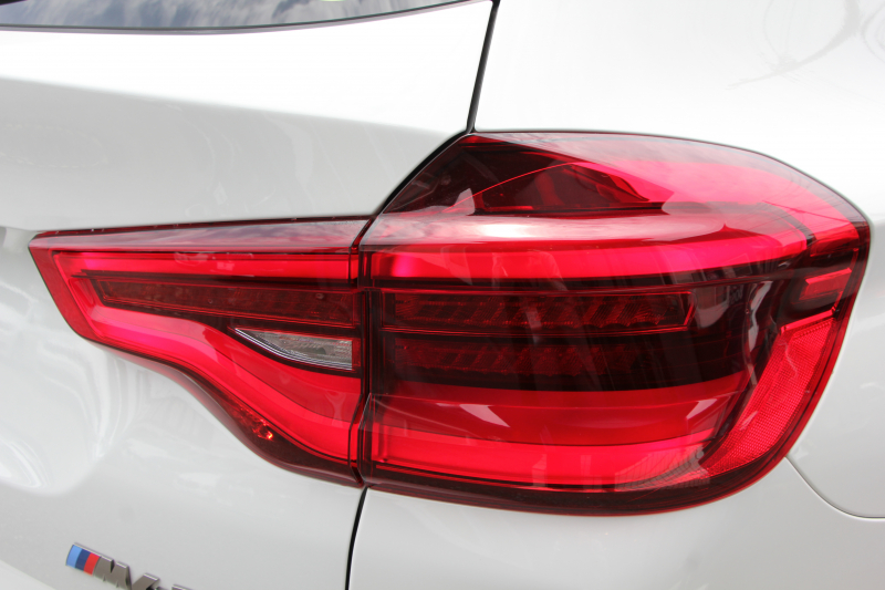 BMW X3 M40d ｾﾚｸﾄP 326馬力 3.0LﾃﾞｨｰｾﾞﾙﾀｰﾎﾞﾊﾟﾉﾗﾏｻﾝR ﾍﾞﾝﾁﾚｰｼｮﾝ 全席ﾋｰﾀｰ茶革 ﾊｰﾏﾝｶｰﾄﾞﾝｻｳﾝﾄﾞHUD 専用21AW Mｽﾎﾟｰﾂﾃﾞﾌ&ﾌﾞﾚｰｷ 追従ACC ｽﾃｱﾘﾝｸﾞｻﾎﾟｰﾄ ﾀｯﾁ画面HDDﾅﾋﾞTV 360度ｶﾒﾗ ｱﾝﾋﾞｴﾝﾄﾗｲﾄ 電動ﾄﾗﾝｸ LEDﾍｯﾄﾞﾗｲﾄ 2年保証