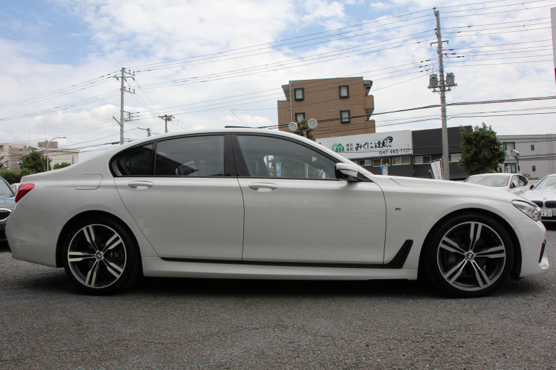 BMW 7シリーズ 740i Mｽﾎﾟｰﾂ ｻﾝﾙｰﾌ 全席ﾋｰﾀｰ黒革 ﾚｰｻﾞｰﾗｲﾄ ﾅｯﾊﾟﾚｻﾞｰ&ﾏｯｻｰｼﾞ&ﾍﾞﾝﾁﾚｰｼｮﾝ 追従ACC HUD ﾀｯﾁ画面HDDﾅﾋﾞTV ｼﾞｪｽﾁｬｰC 360度ｶﾒﾗ 全ﾄﾞｱｿﾌﾄｸﾛｰｽﾞｵﾌﾟｼｮﾝ20AW ｽﾃｱﾘﾝｸﾞｻﾎﾟｰﾄ ｵｰﾄﾊｲﾋﾞｰﾑ 2年保証