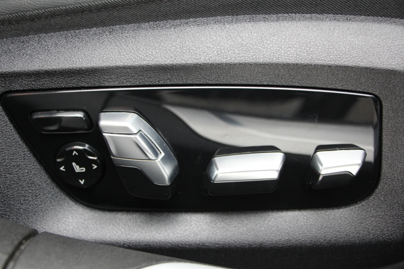 BMW 7シリーズ 740i Mｽﾎﾟｰﾂ ｻﾝﾙｰﾌ 全席ﾋｰﾀｰ黒革 ﾚｰｻﾞｰﾗｲﾄ ﾅｯﾊﾟﾚｻﾞｰ&ﾏｯｻｰｼﾞ&ﾍﾞﾝﾁﾚｰｼｮﾝ 追従ACC HUD ﾀｯﾁ画面HDDﾅﾋﾞTV ｼﾞｪｽﾁｬｰC 360度ｶﾒﾗ 全ﾄﾞｱｿﾌﾄｸﾛｰｽﾞｵﾌﾟｼｮﾝ20AW ｽﾃｱﾘﾝｸﾞｻﾎﾟｰﾄ ｵｰﾄﾊｲﾋﾞｰﾑ 2年保証