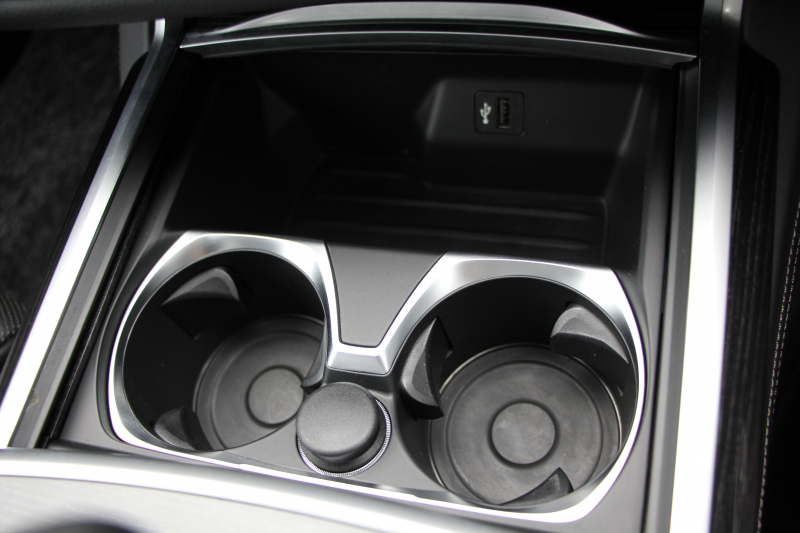 BMW 7シリーズ 740i Mｽﾎﾟｰﾂ ｻﾝﾙｰﾌ 全席ﾋｰﾀｰ黒革 ﾚｰｻﾞｰﾗｲﾄ ﾅｯﾊﾟﾚｻﾞｰ&ﾏｯｻｰｼﾞ&ﾍﾞﾝﾁﾚｰｼｮﾝ 追従ACC HUD ﾀｯﾁ画面HDDﾅﾋﾞTV ｼﾞｪｽﾁｬｰC 360度ｶﾒﾗ 全ﾄﾞｱｿﾌﾄｸﾛｰｽﾞｵﾌﾟｼｮﾝ20AW ｽﾃｱﾘﾝｸﾞｻﾎﾟｰﾄ ｵｰﾄﾊｲﾋﾞｰﾑ 2年保証