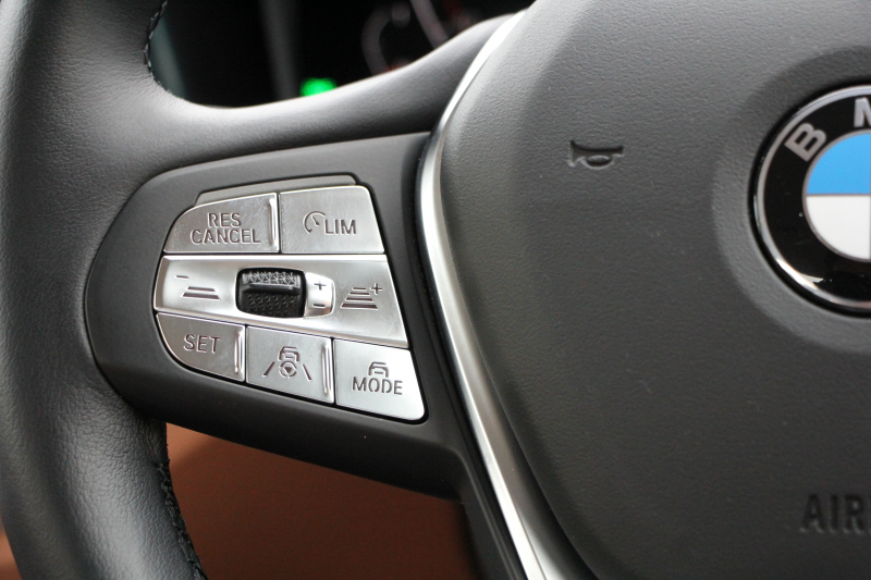 BMW 3シリーズ 318i 40thｱﾆﾊﾞｰｻﾘｰED 300台限定車 1ｵｰﾅ ｺﾝﾌｫｰﾄP ｺﾆｬｯｸﾚｻﾞｰ 追従ACC ｽﾃｱﾘﾝｸﾞｻﾎﾟｰﾄ LEDﾍｯﾄﾞﾗｲﾄ ｵｰﾄﾊｲﾋﾞｰﾑ ﾀｯﾁ画面HDDﾅﾋﾞｱｯﾌﾟﾙｶｰﾌﾟﾚｲ LEDﾍｯﾄﾞﾗｲﾄ ｵｰﾄﾊｲﾋﾞｰﾑ 電動ﾄﾗﾝｸ ﾊﾟｰｷﾝｸﾞｱｼｽﾄ 2年保証