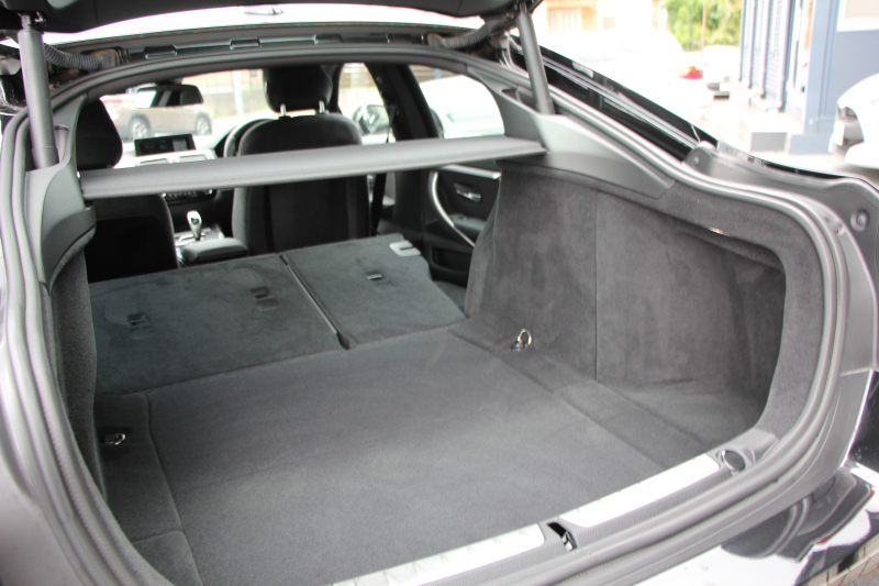 BMW 4シリーズ 420i ｸﾞﾗﾝｸｰﾍﾟMｽﾎﾟｰﾂ 最終ﾓﾃﾞﾙ 専用LEDｽﾓｰｸﾃｰﾙ&ｴｱﾛﾘｱﾃﾞｨﾌｭｰｻﾞｰ NEWﾙｰﾑﾐﾗｰ 追従ACC ﾚｰﾝC警告 LEDﾍｯﾄﾞﾗｲﾄ&ﾃｰﾙ ｼｰﾄﾋｰﾀｰ ﾀｯﾁ画面HDDﾅﾋﾞTV 液晶ﾒｰﾀｰ 衝突軽減ﾌﾞﾚｰｷ 車線逸脱警告 歩行者警告 Bｶﾒﾗ Bluetooth接続 ﾊﾟﾄﾞﾙｼﾌﾄ 2年保証