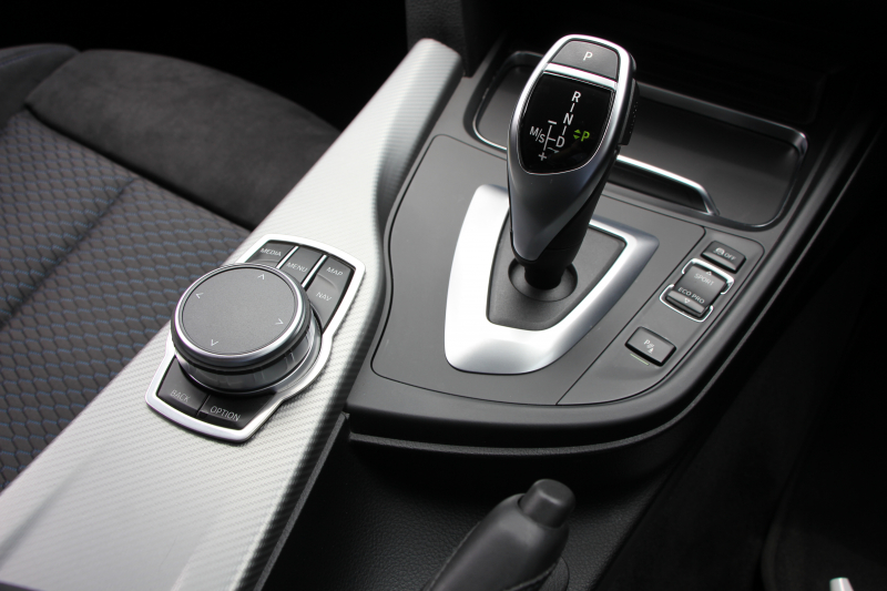 BMW 4シリーズ 420i ｸﾞﾗﾝｸｰﾍﾟMｽﾎﾟｰﾂ 最終ﾓﾃﾞﾙ 専用LEDｽﾓｰｸﾃｰﾙ&ｴｱﾛﾘｱﾃﾞｨﾌｭｰｻﾞｰ NEWﾙｰﾑﾐﾗｰ 追従ACC ﾚｰﾝC警告 LEDﾍｯﾄﾞﾗｲﾄ&ﾃｰﾙ ｼｰﾄﾋｰﾀｰ ﾀｯﾁ画面HDDﾅﾋﾞTV 液晶ﾒｰﾀｰ 衝突軽減ﾌﾞﾚｰｷ 車線逸脱警告 歩行者警告 Bｶﾒﾗ Bluetooth接続 ﾊﾟﾄﾞﾙｼﾌﾄ 2年保証