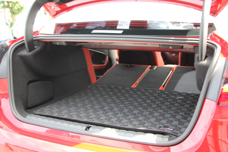 BMW 2シリーズ 218d ｸﾞﾗﾝｸｰﾍﾟMｽﾎﾟｰﾂ EDJOY+ ﾌﾟﾗｽP 1ｵﾅ ﾊﾟﾉﾗﾏｻﾝR ﾏｸﾞﾏﾚｯﾄﾞﾚｻﾞｰ ｼｰﾄﾋｰﾀｰ&ﾗﾝﾊﾞｰｻﾎﾟｰﾄ 燃費21.3km/L 追従ACC LEDﾍｯﾄﾞﾗｲﾄ ｲﾙﾐﾎﾞｽﾄﾝﾄﾘﾑ ﾀｯﾁ画面HDDﾅﾋﾞApplecarplay Pｱｼｽﾄ 後退ｱｼｽﾄ 2年保証