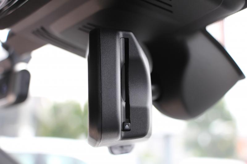 BMW 3シリーズ 320d Xdrive ﾂｰﾘﾝｸﾞMｽﾎﾟｰﾂ ﾃﾞﾋﾞｭｰ&ｲﾉﾍﾞｰｼｮﾝ&ｺﾝﾌｫｰﾄP 1ｵﾅ  individualｶﾗｰ ﾚｰｻﾞｰﾗｲﾄ ﾋｰﾀｰ付ｵｲｽﾀｰﾚｻﾞｰ HUD ｼﾞｪｽﾁｬｰｺﾝﾄﾛｰﾙ ｱｯﾌﾟﾙｶｰﾌﾟﾚｲ BMWﾗｲﾌﾞｺｯｸﾋﾟｯﾄﾞﾜｲﾔﾚｽ充電 電動ﾄﾗﾝｸ 追従ACC ｽﾃｱﾘﾝｸﾞｻﾎﾟｰﾄ 2年保証