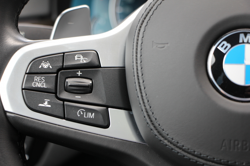 BMW 5シリーズ 530i Mｽﾎﾟｰﾂ 左ﾊﾝﾄﾞﾙ 1ｵｰﾅ ｻﾝﾙｰﾌ ｺﾝﾌｫｰﾄP ﾏｯｻｰｼﾞ&ﾍﾞﾝﾁﾚｰｼｮﾝ 全席ﾋｰﾀｰ黒革 ｺﾝﾌｫｰﾄｼｰﾄ ｿﾌﾄｸﾛｰｽﾞﾄﾞｱ HUD ｼﾞｪｽﾁｬｰC 追従ACC 360度ｶﾒﾗ ﾀｯﾁ画面HDDﾅﾋﾞLEDﾍｯﾄﾞﾗｲﾄ ｵｰﾄﾊｲﾋﾞｰﾑ 電動ﾄﾗﾝｸ 2年保証