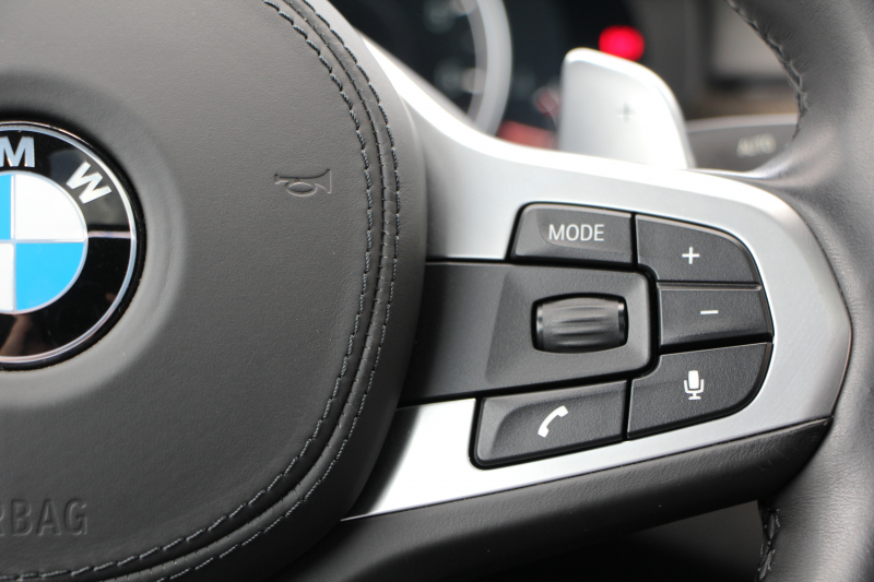 BMW 5シリーズ 530i Mｽﾎﾟｰﾂ 左ﾊﾝﾄﾞﾙ 1ｵｰﾅ ｻﾝﾙｰﾌ ｺﾝﾌｫｰﾄP ﾏｯｻｰｼﾞ&ﾍﾞﾝﾁﾚｰｼｮﾝ 全席ﾋｰﾀｰ黒革 ｺﾝﾌｫｰﾄｼｰﾄ ｿﾌﾄｸﾛｰｽﾞﾄﾞｱ HUD ｼﾞｪｽﾁｬｰC 追従ACC 360度ｶﾒﾗ ﾀｯﾁ画面HDDﾅﾋﾞLEDﾍｯﾄﾞﾗｲﾄ ｵｰﾄﾊｲﾋﾞｰﾑ 電動ﾄﾗﾝｸ 2年保証