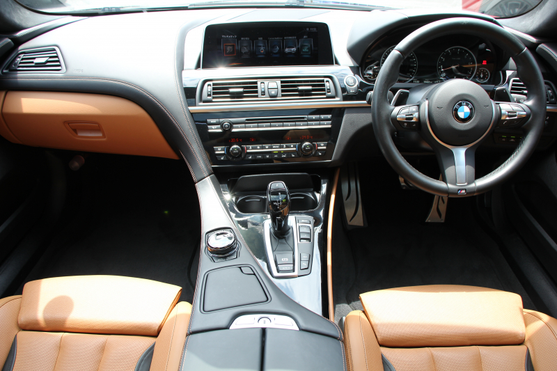 BMW 6シリーズ 640i ｸﾞﾗﾝｸｰﾍﾟｾﾚﾌﾞﾚｰｼｮﾝｴﾃﾞｨｼｮﾝ ｴｸｽｸﾙｰｼﾌﾞｽﾎﾟｰﾂ 後期 ﾌｪｲｽﾘﾌﾄ後 33台限定車 ｻﾝﾙｰﾌ MPerformance20AW ｺﾆｬｯｸ&ﾌﾞﾗｯｸｺﾝﾋﾞﾅｯﾊﾟﾚｻﾞｰ ｱﾙｶﾝﾀｰﾗﾙｰﾌ 追従ACC LEDﾍｯﾄﾞﾗｲﾄ HDDﾅﾋﾞTV ﾊｰﾏﾝK Pｱｼｽﾄ TOPﾋﾞｭｰｶﾒﾗ 2年保証