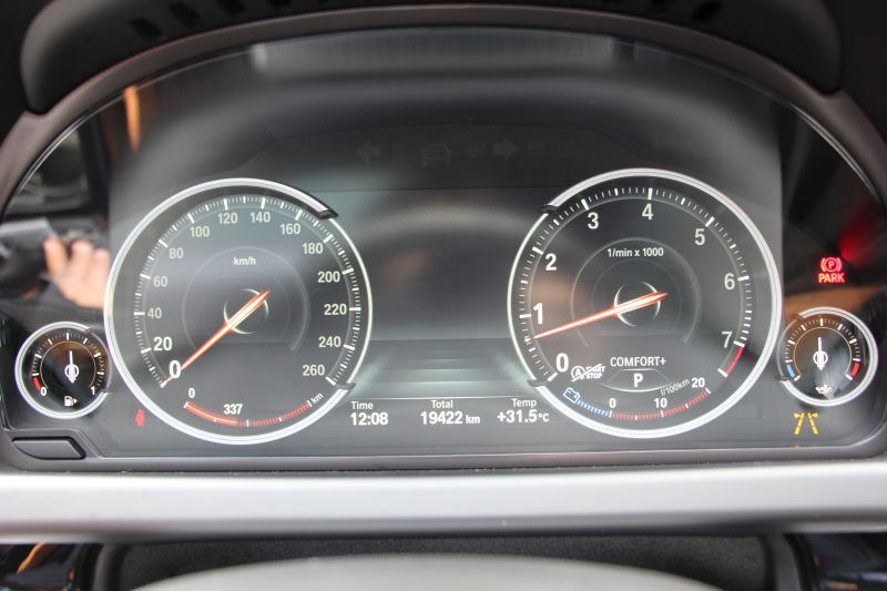 BMW 6シリーズ 640i ｸﾞﾗﾝｸｰﾍﾟｾﾚﾌﾞﾚｰｼｮﾝｴﾃﾞｨｼｮﾝ ｴｸｽｸﾙｰｼﾌﾞｽﾎﾟｰﾂ 後期 ﾌｪｲｽﾘﾌﾄ後 33台限定車 ｻﾝﾙｰﾌ MPerformance20AW ｺﾆｬｯｸ&ﾌﾞﾗｯｸｺﾝﾋﾞﾅｯﾊﾟﾚｻﾞｰ ｱﾙｶﾝﾀｰﾗﾙｰﾌ 追従ACC LEDﾍｯﾄﾞﾗｲﾄ HDDﾅﾋﾞTV ﾊｰﾏﾝK Pｱｼｽﾄ TOPﾋﾞｭｰｶﾒﾗ 2年保証