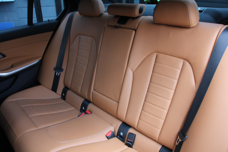 BMW 3シリーズ 320i Mｽﾎﾟｰﾂ ﾊｲﾗｲﾝ ｺﾝﾌｫｰﾄP ｺﾆｬｯｸﾚｻﾞｰ ｼｰﾄﾋｰﾀｰ ﾗﾝﾊﾞｰｻﾎﾟｰﾄ LEDﾍｯﾄﾞﾗｲﾄ ｵｰﾄﾊｲﾋﾞｰﾑ 追従ACC ｽﾃｱﾘﾝｸﾞｻﾎﾟｰﾄ BMWﾗｲﾌﾞｺｯｸﾋﾟｯﾄﾞｱｯﾌﾟﾙｶｰﾌﾟﾚｲ ﾀｯﾁﾊﾟﾈﾙHDDﾅﾋﾞ電動ﾄﾗﾝｸ 後退ｱｼｽﾄ Pｱｼｽﾄ 2年保証