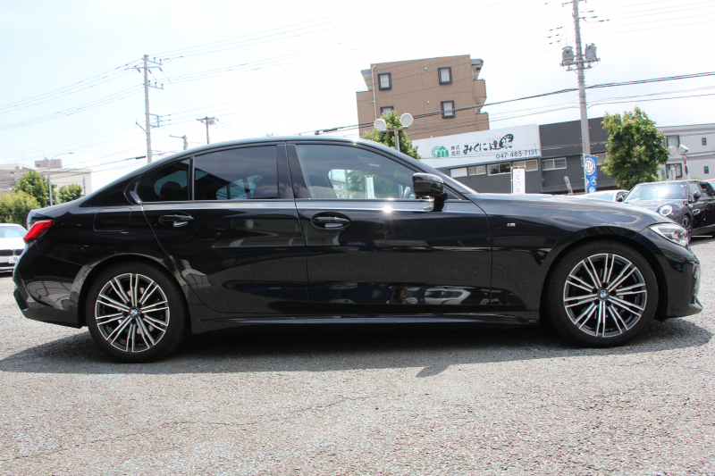 BMW 3シリーズ 320i Mｽﾎﾟｰﾂ ﾊｲﾗｲﾝ ｺﾝﾌｫｰﾄP ｺﾆｬｯｸﾚｻﾞｰ ｼｰﾄﾋｰﾀｰ ﾗﾝﾊﾞｰｻﾎﾟｰﾄ LEDﾍｯﾄﾞﾗｲﾄ ｵｰﾄﾊｲﾋﾞｰﾑ 追従ACC ｽﾃｱﾘﾝｸﾞｻﾎﾟｰﾄ BMWﾗｲﾌﾞｺｯｸﾋﾟｯﾄﾞｱｯﾌﾟﾙｶｰﾌﾟﾚｲ ﾀｯﾁﾊﾟﾈﾙHDDﾅﾋﾞ電動ﾄﾗﾝｸ 後退ｱｼｽﾄ Pｱｼｽﾄ 2年保証