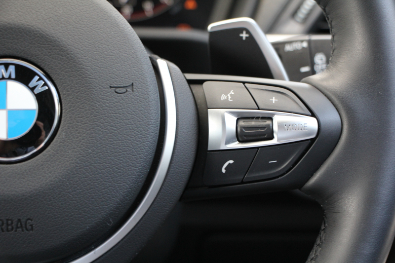 BMW X1 Xdrive18d Mｽﾎﾟｰﾂ ﾊｲﾗｲﾝ ｺﾝﾌｫｰﾄP 後期 ﾌｪｲｽﾘﾌﾄ後 ﾋｰﾀｰ黒革 電動ｼｰﾄ LEDﾍｯﾄﾞﾗｲﾄ 追従ACC 変更後ﾀｯﾁﾊﾟﾈﾙ対応HDDﾅﾋﾞ新ﾒｰﾀｰ Bluetooth接続 Pｱｼｽﾄ Bｶﾒﾗ 電動ﾄﾗﾝｸ 衝突軽減ﾌﾞﾚｰｷ 車線逸脱警告 歩行者警告 2年保証