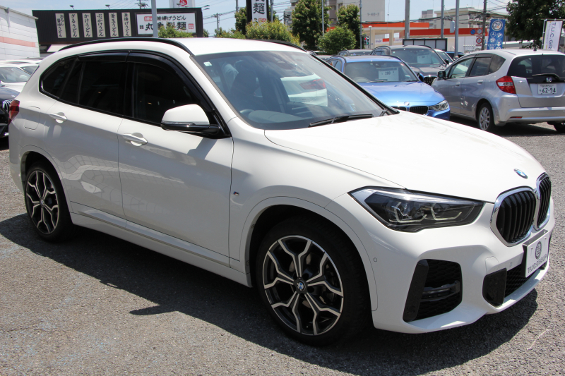 BMW X1 Xdrive18d Mｽﾎﾟｰﾂ ﾊｲﾗｲﾝ ｺﾝﾌｫｰﾄP 後期 ﾌｪｲｽﾘﾌﾄ後 ﾋｰﾀｰ黒革 電動ｼｰﾄ LEDﾍｯﾄﾞﾗｲﾄ 追従ACC 変更後ﾀｯﾁﾊﾟﾈﾙ対応HDDﾅﾋﾞ新ﾒｰﾀｰ Bluetooth接続 Pｱｼｽﾄ Bｶﾒﾗ 電動ﾄﾗﾝｸ 衝突軽減ﾌﾞﾚｰｷ 車線逸脱警告 歩行者警告 2年保証