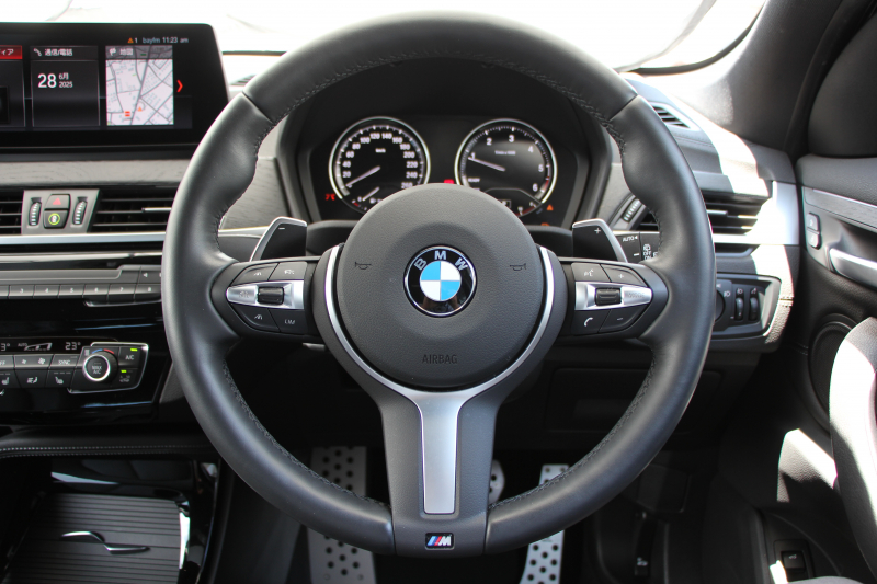 BMW X1 Xdrive18d Mｽﾎﾟｰﾂ ﾊｲﾗｲﾝ ｺﾝﾌｫｰﾄP 後期 ﾌｪｲｽﾘﾌﾄ後 ﾋｰﾀｰ黒革 電動ｼｰﾄ LEDﾍｯﾄﾞﾗｲﾄ 追従ACC 変更後ﾀｯﾁﾊﾟﾈﾙ対応HDDﾅﾋﾞ新ﾒｰﾀｰ Bluetooth接続 Pｱｼｽﾄ Bｶﾒﾗ 電動ﾄﾗﾝｸ 衝突軽減ﾌﾞﾚｰｷ 車線逸脱警告 歩行者警告 2年保証