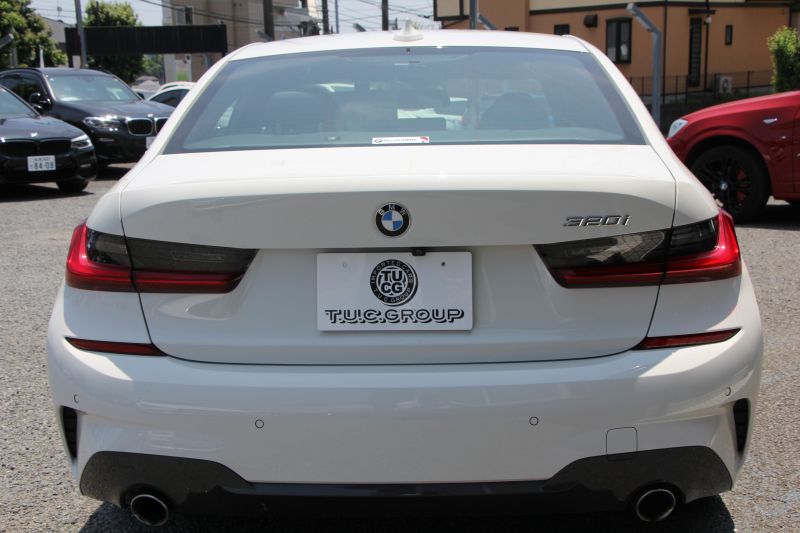 BMW 3シリーズ 320i Mｽﾎﾟｰﾂ ｺﾝﾌｫｰﾄP Pｱｼｽﾄﾌﾟﾗｽ 360度ｶﾒﾗ ｼｰﾄﾋｰﾀｰ 追従ACC ｽﾃｱﾘﾝｸﾞｻﾎﾟｰﾄ BMWﾗｲﾌﾞｺｯｸﾋﾟｯﾄﾞLEDﾍｯﾄﾞﾗｲﾄ ｵｰﾄﾊｲﾋﾞｰﾑ ﾜｲﾔﾚｽ充電  ﾊｰﾌﾚｻﾞｰ 電動ﾄﾗﾝｸ 3ｿﾞｰﾝｴｱｺﾝ ｱｯﾌﾟﾙｶｰﾌﾟﾚｲ 2年保証