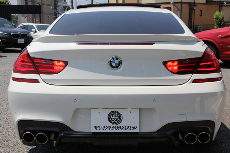 BMW 6シリーズ 640i ｸｰﾍﾟMｽﾎﾟｰﾂ 後期 ﾌｪｲｽﾘﾌﾄ後 ｻﾝﾙｰﾌ ｱｲﾎﾞﾘｰﾚｻﾞｰ 3Ddesignｴｱﾛ&ﾏﾌﾗｰ&車高調&20AW 変更後LEDﾍｯﾄﾞﾗｲﾄ 追従ACC HUD 液晶ﾒｰﾀｰ ﾚｰﾝﾁｪﾝｼﾞ警告 TOPﾋﾞｭｰ&ｻｲﾄﾞﾋﾞｭｰｶﾒﾗ Pｱｼｽﾄ HDDﾅﾋﾞTV 320馬力 直6ﾀｰﾎﾞ2年保証