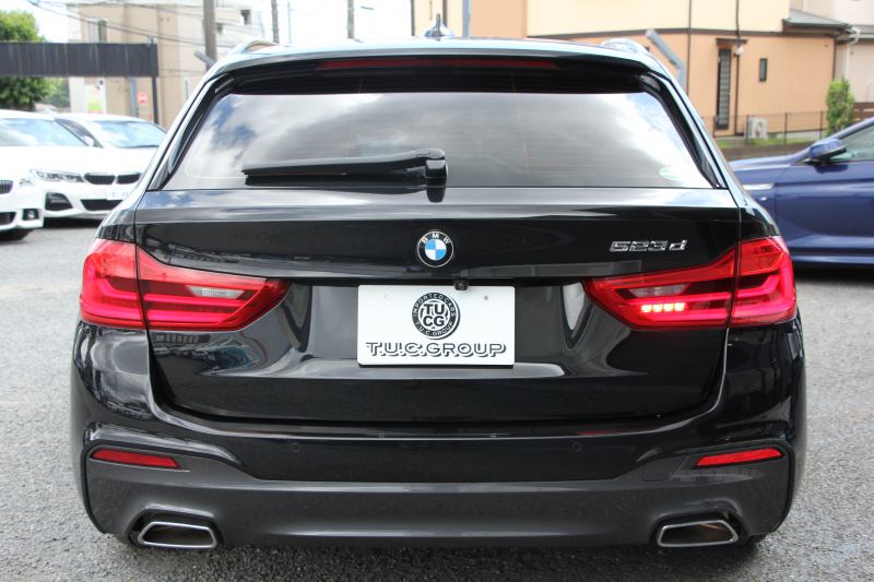 BMW 5シリーズ 523d ﾂｰﾘﾝｸﾞMｽﾎﾟｰﾂ ﾊｲﾗｲﾝ 1ｵｰﾅ 型式変更後LDA-JM20 全席ﾋｰﾀｰ黒革 新ﾒｰﾀｰ HUD LEDﾍｯﾄﾞﾗｲﾄ 追従ACC ｽﾃｱﾘﾝｸﾞｻﾎﾟｰﾄ ｵｰﾄﾊｲﾋﾞｰﾑ ﾀｯﾁ画面HDDﾅﾋﾞTV 360度ｶﾒﾗ 電動ﾘｱｹﾞｰﾄ ﾗﾝﾊﾞｰｻﾎﾟｰﾄ 2年保証