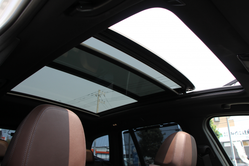 BMW X3 M40d ｾﾚｸﾄP 1ｵ-ﾅ NEWｲﾝﾃﾘｱ BMWﾗｲﾌﾞｺｯｸﾋﾟｯﾄ 新HDDﾅﾋﾞｱｯﾌﾟﾙｶｰﾌﾟﾚｲ ﾊﾟﾉﾗﾏｻﾝﾙｰﾌ ﾊｰﾏﾝｶｰﾄﾞﾝｻｳﾝﾄﾞ全席ﾋｰﾀｰ茶革 Mﾊﾟﾌｫｰﾏﾝｽﾘｱｽﾎﾟｲﾗｰ 3.0Lﾃﾞｨｰｾﾞﾙﾀｰﾎﾞ326馬力 360度ｶﾒﾗ LEDﾍｯﾄﾞﾗｲﾄ ｵｰﾄﾊｲﾋﾞｰﾑ 2年保証