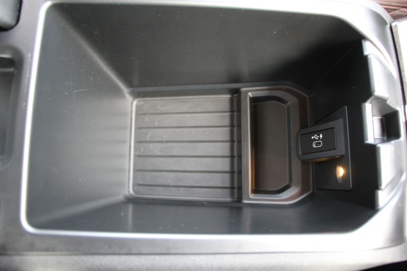 BMW X3 M40d ｾﾚｸﾄP 1ｵ-ﾅ NEWｲﾝﾃﾘｱ BMWﾗｲﾌﾞｺｯｸﾋﾟｯﾄ 新HDDﾅﾋﾞｱｯﾌﾟﾙｶｰﾌﾟﾚｲ ﾊﾟﾉﾗﾏｻﾝﾙｰﾌ ﾊｰﾏﾝｶｰﾄﾞﾝｻｳﾝﾄﾞ全席ﾋｰﾀｰ茶革 Mﾊﾟﾌｫｰﾏﾝｽﾘｱｽﾎﾟｲﾗｰ 3.0Lﾃﾞｨｰｾﾞﾙﾀｰﾎﾞ326馬力 360度ｶﾒﾗ LEDﾍｯﾄﾞﾗｲﾄ ｵｰﾄﾊｲﾋﾞｰﾑ 2年保証