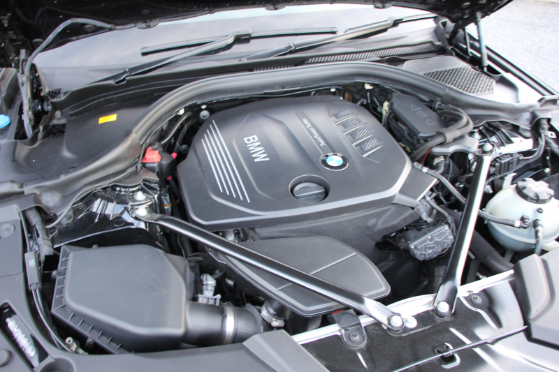 BMW 5シリーズ 523d ﾂｰﾘﾝｸﾞﾌﾞﾗｯｸｱｳﾄ 特別仕様車 1ｵﾅ HUD ﾊｰﾏﾝｶｰﾄﾞﾝ 追従ACC ｽﾃｱｻﾎﾟｰﾄ LEDﾍｯﾄﾞﾗｲﾄ ｵｰﾄﾊｲﾋﾞｰﾑ ﾀｯﾁ画面HDDﾅﾋﾞTV 360度ﾊﾟﾉﾗﾏｶﾒﾗ Pｱｼｽﾄﾌﾟﾗｽ 電動ﾄﾗﾝｸ 19AW 液晶ﾒｰﾀｰ ｽﾏｰﾄｷｰ 2年保証