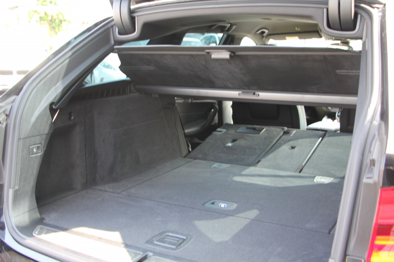 BMW 5シリーズ 523d ﾂｰﾘﾝｸﾞﾌﾞﾗｯｸｱｳﾄ 特別仕様車 1ｵﾅ HUD ﾊｰﾏﾝｶｰﾄﾞﾝ 追従ACC ｽﾃｱｻﾎﾟｰﾄ LEDﾍｯﾄﾞﾗｲﾄ ｵｰﾄﾊｲﾋﾞｰﾑ ﾀｯﾁ画面HDDﾅﾋﾞTV 360度ﾊﾟﾉﾗﾏｶﾒﾗ Pｱｼｽﾄﾌﾟﾗｽ 電動ﾄﾗﾝｸ 19AW 液晶ﾒｰﾀｰ ｽﾏｰﾄｷｰ 2年保証