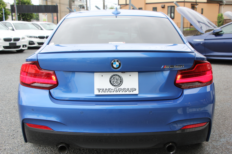 BMW 2シリーズ M240i ｸｰﾍﾟ後期 ﾌｪｲｽﾘﾌﾄ後 B58新ｴﾝｼﾞﾝ 340馬力 走行2400km 1ｵｰﾅ LEDﾍｯﾄﾞﾗｲﾄ LEDﾃｰﾙ ｱﾀﾞﾌﾟﾃｨﾌﾞMｻｽ ｼｰﾄﾋｰﾀｰ ﾀｯﾁ画面HDDﾅﾋﾞPｱｼｽﾄ ﾊﾟﾄﾞﾙｼﾌﾄ 8速AT ｼﾞｪｯﾄﾌﾞﾗｯｸ18AW 衝突軽減ﾌﾞﾚｰｷ ﾌﾞﾚｰｷ付ｸﾙｺﾝ 2年保証