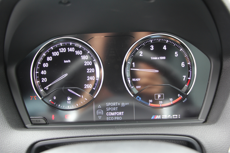 BMW 2シリーズ M240i ｸｰﾍﾟ後期 ﾌｪｲｽﾘﾌﾄ後 B58新ｴﾝｼﾞﾝ 340馬力 走行2400km 1ｵｰﾅ LEDﾍｯﾄﾞﾗｲﾄ LEDﾃｰﾙ ｱﾀﾞﾌﾟﾃｨﾌﾞMｻｽ ｼｰﾄﾋｰﾀｰ ﾀｯﾁ画面HDDﾅﾋﾞPｱｼｽﾄ ﾊﾟﾄﾞﾙｼﾌﾄ 8速AT ｼﾞｪｯﾄﾌﾞﾗｯｸ18AW 衝突軽減ﾌﾞﾚｰｷ ﾌﾞﾚｰｷ付ｸﾙｺﾝ 2年保証