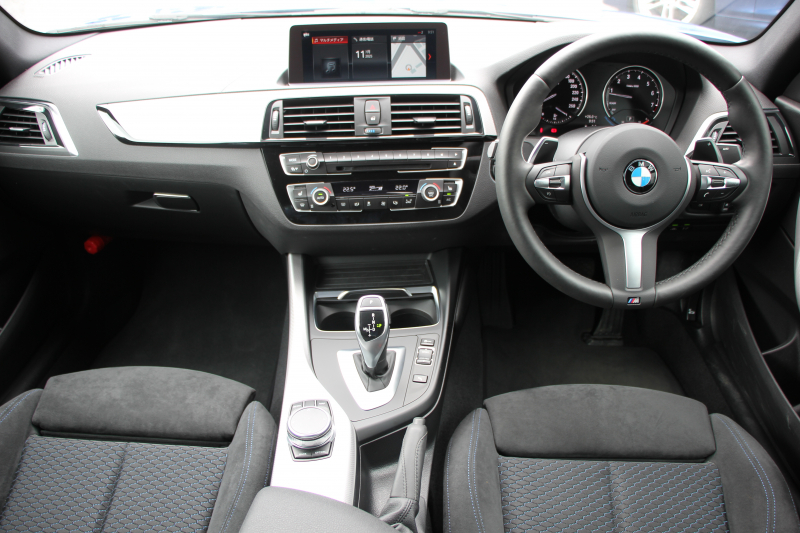BMW 2シリーズ M240i ｸｰﾍﾟ後期 ﾌｪｲｽﾘﾌﾄ後 B58新ｴﾝｼﾞﾝ 340馬力 走行2400km 1ｵｰﾅ LEDﾍｯﾄﾞﾗｲﾄ LEDﾃｰﾙ ｱﾀﾞﾌﾟﾃｨﾌﾞMｻｽ ｼｰﾄﾋｰﾀｰ ﾀｯﾁ画面HDDﾅﾋﾞPｱｼｽﾄ ﾊﾟﾄﾞﾙｼﾌﾄ 8速AT ｼﾞｪｯﾄﾌﾞﾗｯｸ18AW 衝突軽減ﾌﾞﾚｰｷ ﾌﾞﾚｰｷ付ｸﾙｺﾝ 2年保証