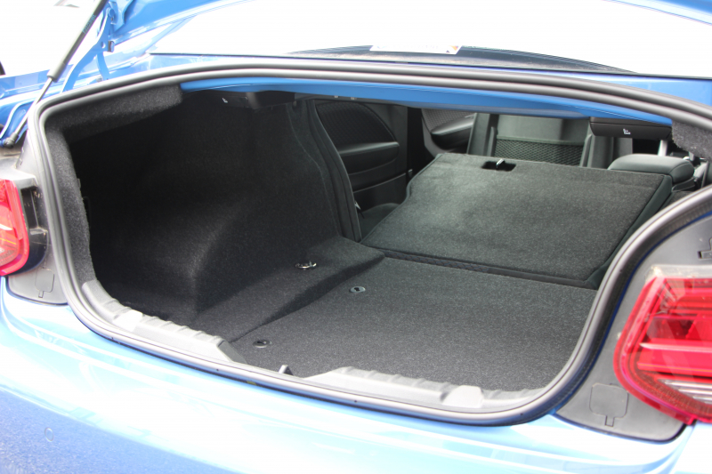 BMW 2シリーズ M240i ｸｰﾍﾟ後期 ﾌｪｲｽﾘﾌﾄ後 B58新ｴﾝｼﾞﾝ 340馬力 走行2400km 1ｵｰﾅ LEDﾍｯﾄﾞﾗｲﾄ LEDﾃｰﾙ ｱﾀﾞﾌﾟﾃｨﾌﾞMｻｽ ｼｰﾄﾋｰﾀｰ ﾀｯﾁ画面HDDﾅﾋﾞPｱｼｽﾄ ﾊﾟﾄﾞﾙｼﾌﾄ 8速AT ｼﾞｪｯﾄﾌﾞﾗｯｸ18AW 衝突軽減ﾌﾞﾚｰｷ ﾌﾞﾚｰｷ付ｸﾙｺﾝ 2年保証