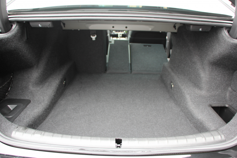 BMW 5シリーズ 523i Mｽﾎﾟｰﾂ ﾊｲﾗｲﾝ ｲﾉﾍﾞｰｼｮﾝ&ｺﾝﾌｫｰﾄP ｻﾝﾙｰﾌ 全席ﾋｰﾀｰ黒革 ｺﾝﾌｫｰﾄｼｰﾄ ﾍﾞﾝﾁﾚｰｼｮﾝ ｿﾌﾄｸﾛｰｽﾞﾄﾞｱ HUD ﾜｲﾔﾚｽ充電 追従ACC ｽﾃｱﾘﾝｸﾞｻﾎﾟｰﾄ LEDﾍｯﾄﾞﾗｲﾄ 360度ｶﾒﾗ ﾀｯﾁ画面HDDﾅﾋﾞTV ｼﾞｪｽﾁｬｰC 電動ﾄﾗﾝｸ 19AW 2年保証