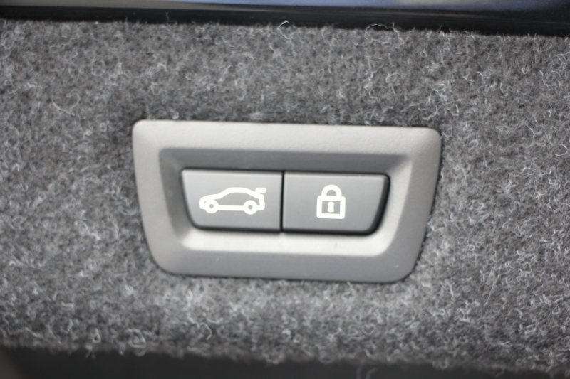 BMW 5シリーズ 540i Xdrive Mｽﾎﾟｰﾂ ｲﾉﾍﾞｰｼｮﾝ&ｺﾝﾌｫｰﾄP 4WD 1ｵｰﾅ 直6ﾀｰﾎﾞ340馬力 ﾌﾞﾗｯｸﾚｻﾞｰ 全席ﾋｰﾀｰ ﾏｯｻｰｼﾞ&ｱｸﾃｨﾌﾞﾍﾞﾝﾁﾚｰｼｮﾝ ｼﾞｪｽﾁｬｰC 液晶ﾒｰﾀｰ HUD 追従ACC LEDﾍｯﾄﾞﾗｲﾄ ﾀｯﾁ画面ﾅﾋﾞﾌﾙｾｸﾞTV ｱﾀﾞﾌﾟﾃｨﾌﾞｻｽ Mspﾌﾞﾚｰｷ 19AW 2年保証