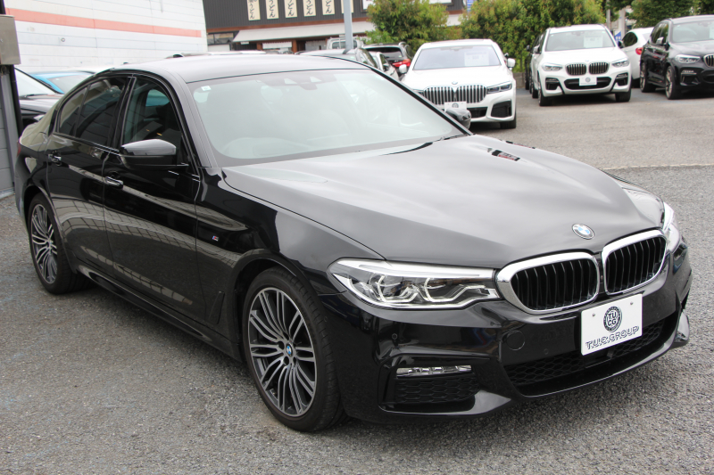 BMW 5シリーズ 540i Xdrive Mｽﾎﾟｰﾂ ｲﾉﾍﾞｰｼｮﾝ&ｺﾝﾌｫｰﾄP 4WD 1ｵｰﾅ 直6ﾀｰﾎﾞ340馬力 ﾌﾞﾗｯｸﾚｻﾞｰ 全席ﾋｰﾀｰ ﾏｯｻｰｼﾞ&ｱｸﾃｨﾌﾞﾍﾞﾝﾁﾚｰｼｮﾝ ｼﾞｪｽﾁｬｰC 液晶ﾒｰﾀｰ HUD 追従ACC LEDﾍｯﾄﾞﾗｲﾄ ﾀｯﾁ画面ﾅﾋﾞﾌﾙｾｸﾞTV ｱﾀﾞﾌﾟﾃｨﾌﾞｻｽ Mspﾌﾞﾚｰｷ 19AW 2年保証