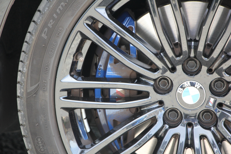 BMW 5シリーズ 530i ｴﾃﾞｨｼｮﾝﾐｯｼｮﾝｲﾝﾎﾟｯｼﾌﾞﾙ 特別仕様車 高出力 ﾅｲﾄﾌﾞﾙｰﾚｻﾞｰ ｱﾀﾞﾌﾟﾃｨﾌﾞｻｽ HUD ﾊｰﾏﾝｶｰﾄﾞﾝ 追従ACC ｽﾃｱﾘﾝｸﾞｻﾎﾟｰﾄ ﾀｯﾁ画面HDDﾅﾋﾞTV LEDﾍｯﾄﾞﾗｲﾄ ｵｰﾄﾊｲﾋﾞｰﾑ 電動ﾄﾗﾝｸ 360度ｶﾒﾗ 全席ﾋｰﾀｰ ﾌﾞﾗｯｸ19AW 2年保証