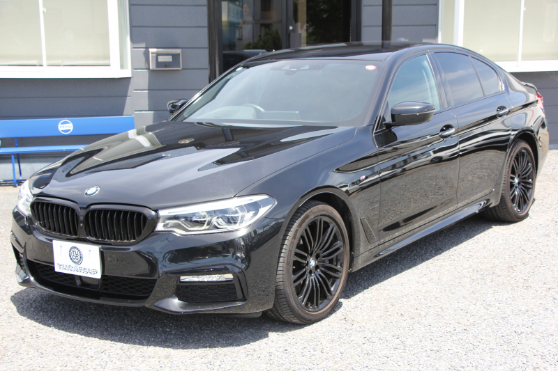 BMW 5シリーズ 530i ｴﾃﾞｨｼｮﾝﾐｯｼｮﾝｲﾝﾎﾟｯｼﾌﾞﾙ 特別仕様車 高出力 ﾅｲﾄﾌﾞﾙｰﾚｻﾞｰ ｱﾀﾞﾌﾟﾃｨﾌﾞｻｽ HUD ﾊｰﾏﾝｶｰﾄﾞﾝ 追従ACC ｽﾃｱﾘﾝｸﾞｻﾎﾟｰﾄ ﾀｯﾁ画面HDDﾅﾋﾞTV LEDﾍｯﾄﾞﾗｲﾄ ｵｰﾄﾊｲﾋﾞｰﾑ 電動ﾄﾗﾝｸ 360度ｶﾒﾗ 全席ﾋｰﾀｰ ﾌﾞﾗｯｸ19AW 2年保証
