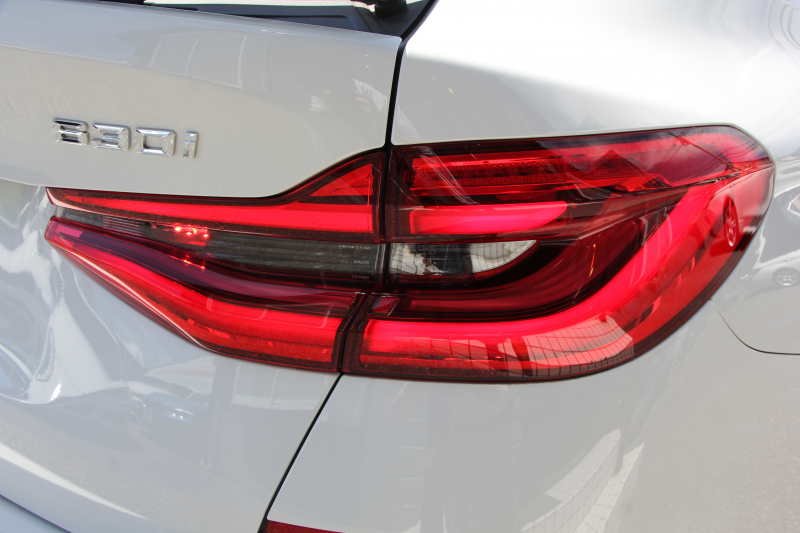 BMW 6シリーズ 630i ｸﾞﾗﾝﾂｰﾘｽﾓ Mｽﾎﾟｰﾂ ｾﾚｸﾄ&ｲﾉﾍﾞｰｼｮﾝP ﾊﾟﾉﾗﾏｻﾝﾙｰﾌ 全席ﾋｰﾀｰ黒革 ﾊｰﾏﾝｶｰﾄﾞﾝｻﾗｳﾝﾄﾞﾘｱｼｰﾄ可倒調整 ﾃﾞｨｽﾌﾟﾚｲｷｰ ﾘﾓｰﾄP LEDﾍｯﾄﾞﾗｲﾄ 360度ｶﾒﾗ HUD 追従ACC ﾜｲﾔﾚｽ充電 4ｿﾞｰﾝｴｱｺﾝ Rolfhartge20AW 2年保証