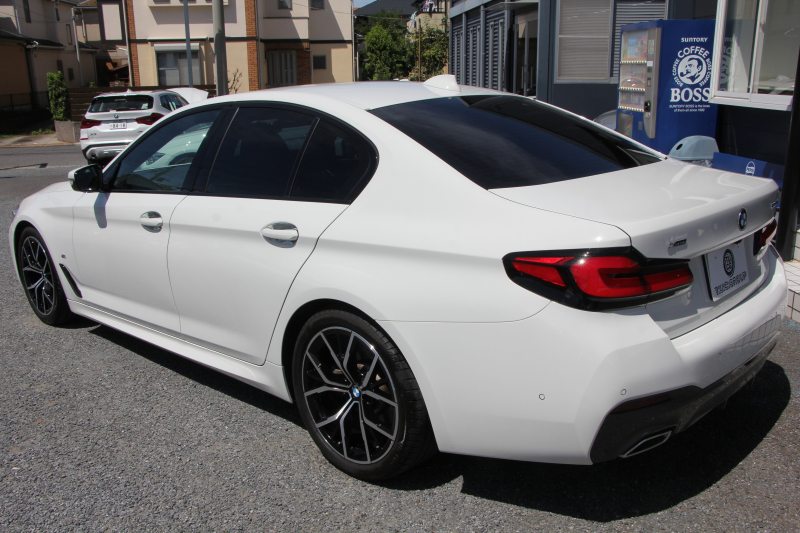 BMW 5シリーズ 523d Xdrive Mｽﾎﾟｰﾂ ｴﾃﾞｨｼｮﾝｼﾞｮｲﾌﾟﾗｽ 後期 1ｵ-ﾅ ﾋｰﾀｰ黒革 LEDﾍｯﾄﾞﾗｲﾄ ｵｰﾄﾊｲﾋﾞｰﾑ 360度ｶﾒﾗ BMWﾗｲﾌﾞｺｯｸﾋﾟｯﾄ ﾀｯﾁ画面HDDﾅﾋﾞｱｯﾌﾟﾙｶｰﾌﾟﾚｲ 追従ACC HUD 電動ﾄﾗﾝｸ ｱｲﾊﾞｯﾊｻｽ 2年保証