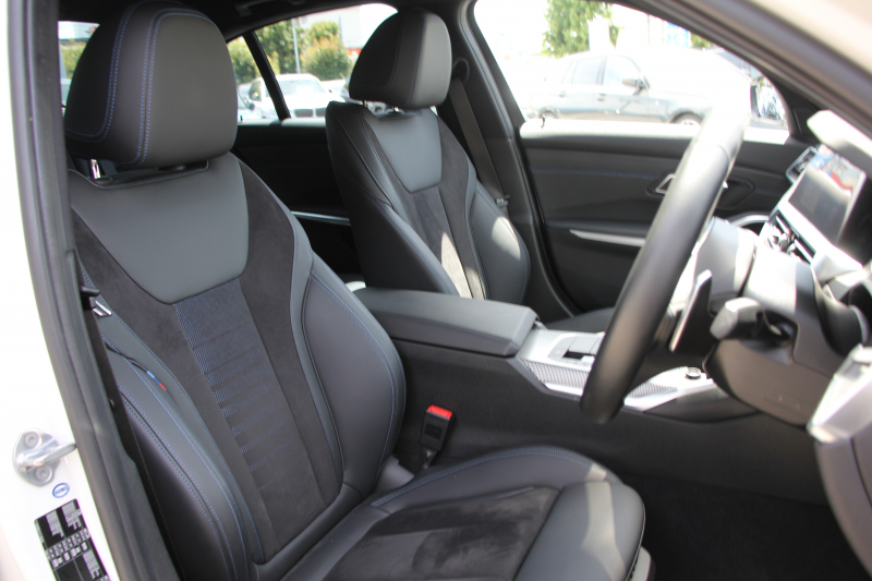 BMW 3シリーズ 320i Mｽﾎﾟｰﾂ ｺﾝﾌｫｰﾄP 1ｵ-ﾅ 追従ACC ｽﾃｱﾘﾝｸﾞｻﾎﾟｰﾄ ｼｰﾄﾋｰﾀｰ BMWﾗｲﾌﾞｺｯｸﾋﾟｯﾄﾞLEDﾍｯﾄﾞﾗｲﾄ ｵｰﾄﾊｲﾋﾞｰﾑ ﾀｯﾁ画面対応HDDﾅﾋﾞﾜｲﾔﾚｽ充電 電動ﾄﾗﾝｸ 3ｿﾞｰﾝｴｱｺﾝ ｱｯﾌﾟﾙｶｰﾌﾟﾚｲ ｱﾝﾋﾞｴﾝﾄﾗｲﾄ 2年保証