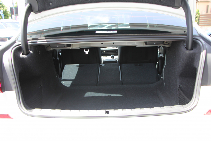 BMW 3シリーズ 320i Mｽﾎﾟｰﾂ ｺﾝﾌｫｰﾄP 1ｵ-ﾅ 追従ACC ｽﾃｱﾘﾝｸﾞｻﾎﾟｰﾄ ｼｰﾄﾋｰﾀｰ BMWﾗｲﾌﾞｺｯｸﾋﾟｯﾄﾞLEDﾍｯﾄﾞﾗｲﾄ ｵｰﾄﾊｲﾋﾞｰﾑ ﾀｯﾁ画面対応HDDﾅﾋﾞﾜｲﾔﾚｽ充電 電動ﾄﾗﾝｸ 3ｿﾞｰﾝｴｱｺﾝ ｱｯﾌﾟﾙｶｰﾌﾟﾚｲ ｱﾝﾋﾞｴﾝﾄﾗｲﾄ 2年保証