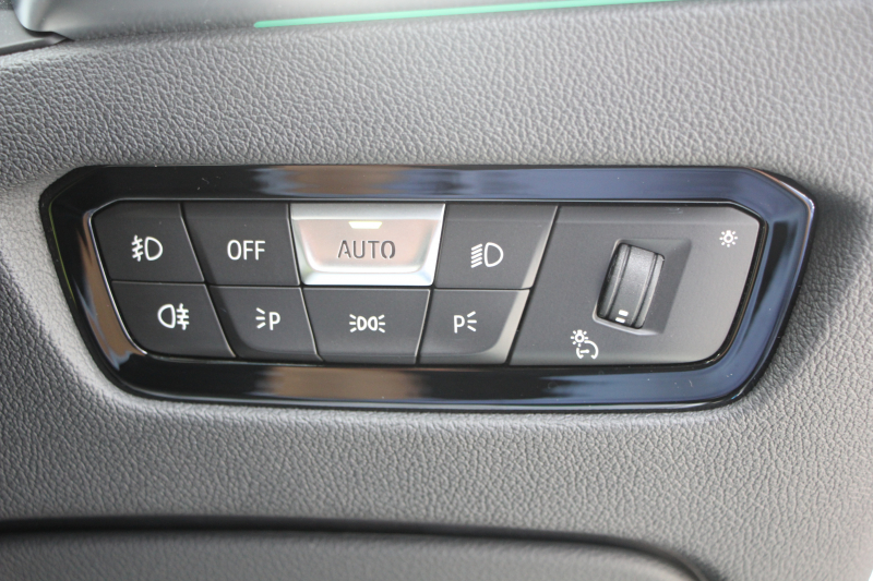 BMW 3シリーズ 320i Mｽﾎﾟｰﾂ ｺﾝﾌｫｰﾄP 1ｵ-ﾅ 追従ACC ｽﾃｱﾘﾝｸﾞｻﾎﾟｰﾄ ｼｰﾄﾋｰﾀｰ BMWﾗｲﾌﾞｺｯｸﾋﾟｯﾄﾞLEDﾍｯﾄﾞﾗｲﾄ ｵｰﾄﾊｲﾋﾞｰﾑ ﾀｯﾁ画面対応HDDﾅﾋﾞﾜｲﾔﾚｽ充電 電動ﾄﾗﾝｸ 3ｿﾞｰﾝｴｱｺﾝ ｱｯﾌﾟﾙｶｰﾌﾟﾚｲ ｱﾝﾋﾞｴﾝﾄﾗｲﾄ 2年保証