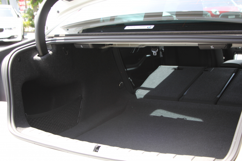 BMW 3シリーズ 320i Mｽﾎﾟｰﾂ ｺﾝﾌｫｰﾄP 1ｵ-ﾅ 追従ACC ｽﾃｱﾘﾝｸﾞｻﾎﾟｰﾄ ｼｰﾄﾋｰﾀｰ BMWﾗｲﾌﾞｺｯｸﾋﾟｯﾄﾞLEDﾍｯﾄﾞﾗｲﾄ ｵｰﾄﾊｲﾋﾞｰﾑ ﾀｯﾁ画面対応HDDﾅﾋﾞﾜｲﾔﾚｽ充電 電動ﾄﾗﾝｸ 3ｿﾞｰﾝｴｱｺﾝ ｱｯﾌﾟﾙｶｰﾌﾟﾚｲ ｱﾝﾋﾞｴﾝﾄﾗｲﾄ 2年保証