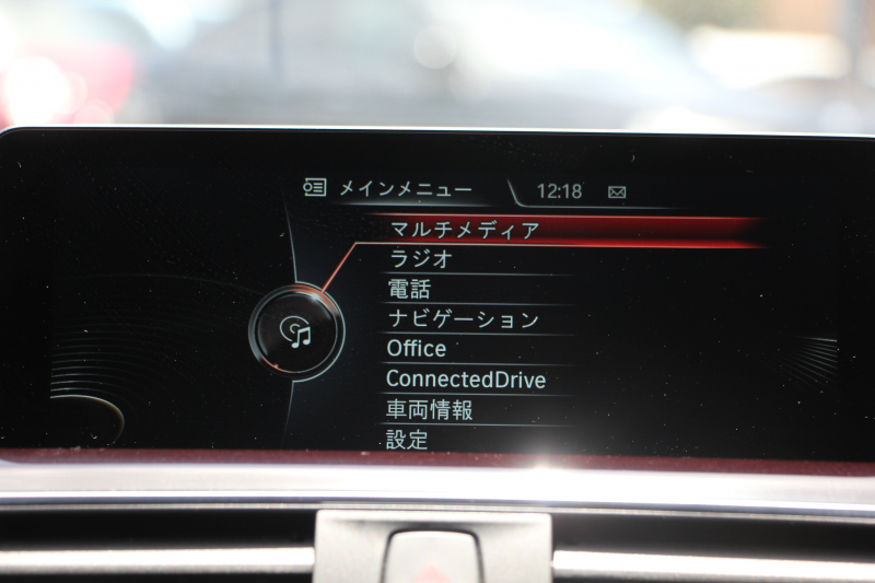 BMW 3シリーズ 320d ｾﾚﾌﾞﾚｰｼｮﾝｴﾃﾞｨｼｮﾝ ｽﾀｲﾙｴｯｼﾞ限定車 後期 8C新ｴﾝｼﾞﾝ 燃費21.4km/L ｾﾝｻﾃｯｸﾚｻﾞｰ ｼｰﾄﾋｰﾀｰ 専用ｸﾞﾚｰ18AW LEDﾍｯﾄﾞﾗｲﾄ&ﾃｰﾙ 追従ACC 衝突軽減ﾌﾞﾚｰｷ ﾚｰﾝﾁｪﾝｼﾞ警告 ﾌﾞﾗｯｸｸﾞﾘﾙ HDDﾅﾋﾞ2年保証