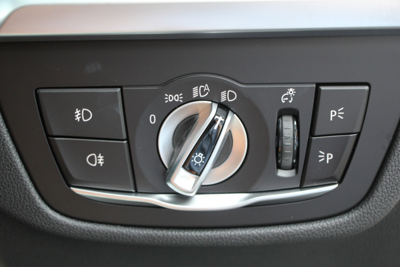 BMW X3 Xdrive20d Xﾗｲﾝ ﾊｲﾗｲﾝ ｾﾚｸﾄP ﾊﾟﾉﾗﾏｻﾝﾙｰﾌ ｺﾆｬｯｸﾚｻﾞｰ 全席ﾋｰﾀｰ ﾊｰﾏﾝｶｰﾄﾞﾝ HUD ﾘｱｼｰﾄ可倒調整 ｱﾝﾋﾞｴﾝﾄﾗｲﾄ 追従ACC ｽﾃｱﾘﾝｸﾞｻﾎﾟｰﾄ 360度ｶﾒﾗ ﾀｯﾁ画面HDDﾅﾋﾞLEDﾍｯﾄﾞﾗｲﾄ ｵｰﾄﾊｲﾋﾞｰﾑ 液晶ﾒｰﾀｰ 真珠色 2年保証