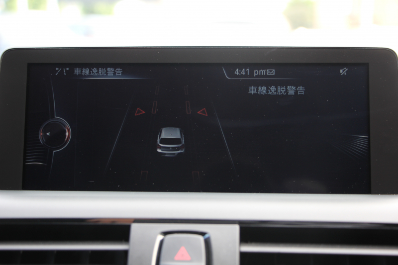 BMW 1シリーズ M135i ﾊﾟｰｷﾝｸﾞｻﾎﾟｰﾄP 直6ﾀｰﾎﾞ320馬力 衝突軽減ﾌﾞﾚｰｷ 車線逸脱警告 歩行者警告 ｱﾀﾞﾌﾟﾃｨﾌﾞMｻｽ ﾀｯﾁﾊﾟｯﾄﾞ対応HDDﾅﾋﾞ専用ｴｱﾛ 18AW&ﾌﾞﾚｰｷ 左右独立ｵｰﾄｴｱｺﾝ ﾊﾟﾄﾞﾙｼﾌﾄ 8速AT ｽﾏｰﾄｷｰ Bluetooth接続 2年保証